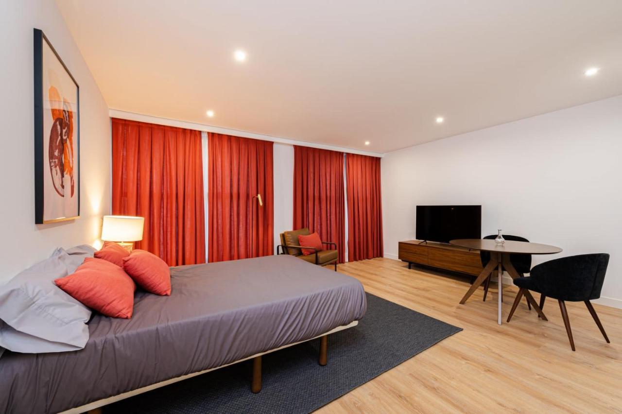 Apartment Unique And Sophisticated Design Homes In Financial Centre Madrid